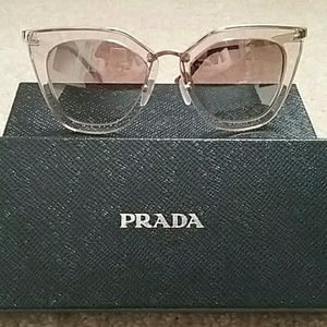 NWT Brand New Prada Cat Eye sunglasses